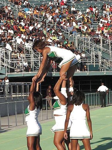 25P Cheerleaders erotica 3 By twistedworlds
