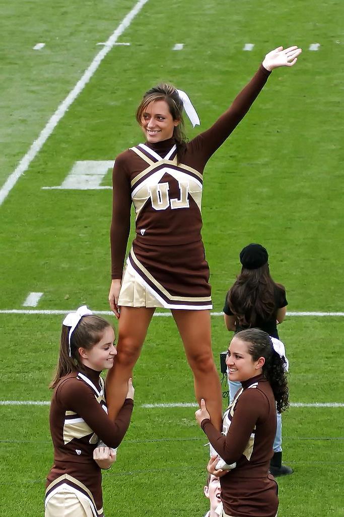 25P Cheerleaders erotica 3 By twistedworlds