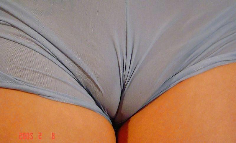 25P Camel toes