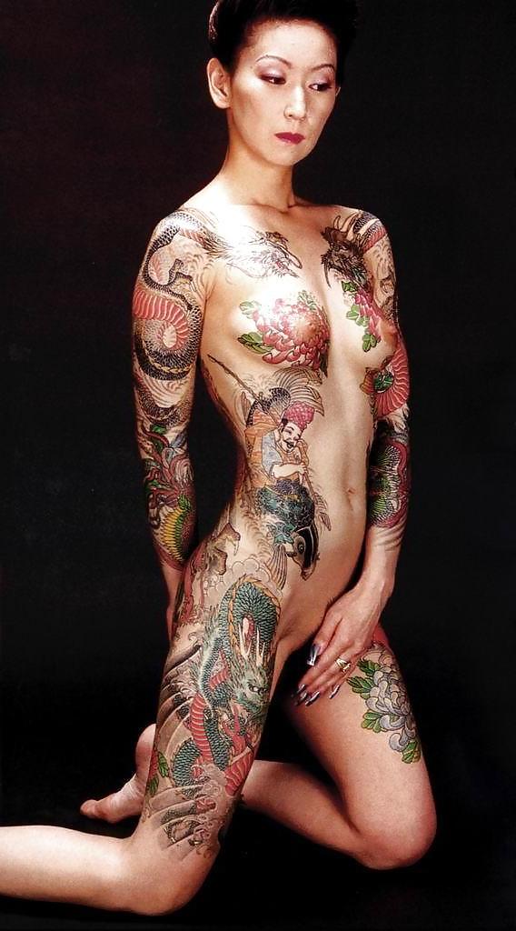 25P Goth Punks Naked 01