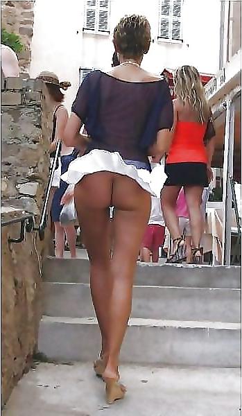 18P Outdoor pussy spy 6
