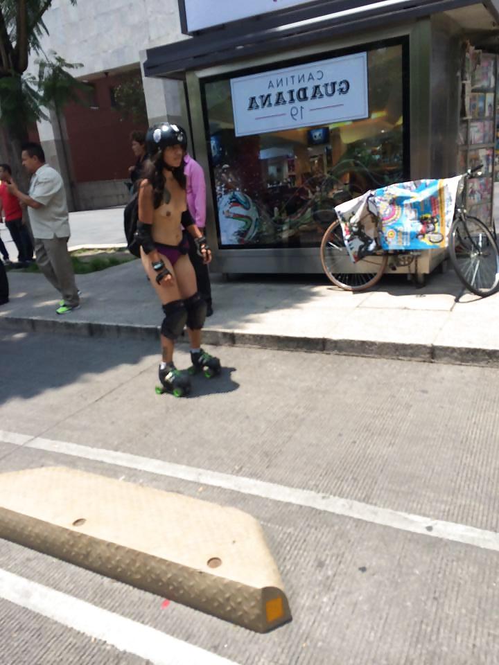 25P World Naked Bike Ride Mexico 2014