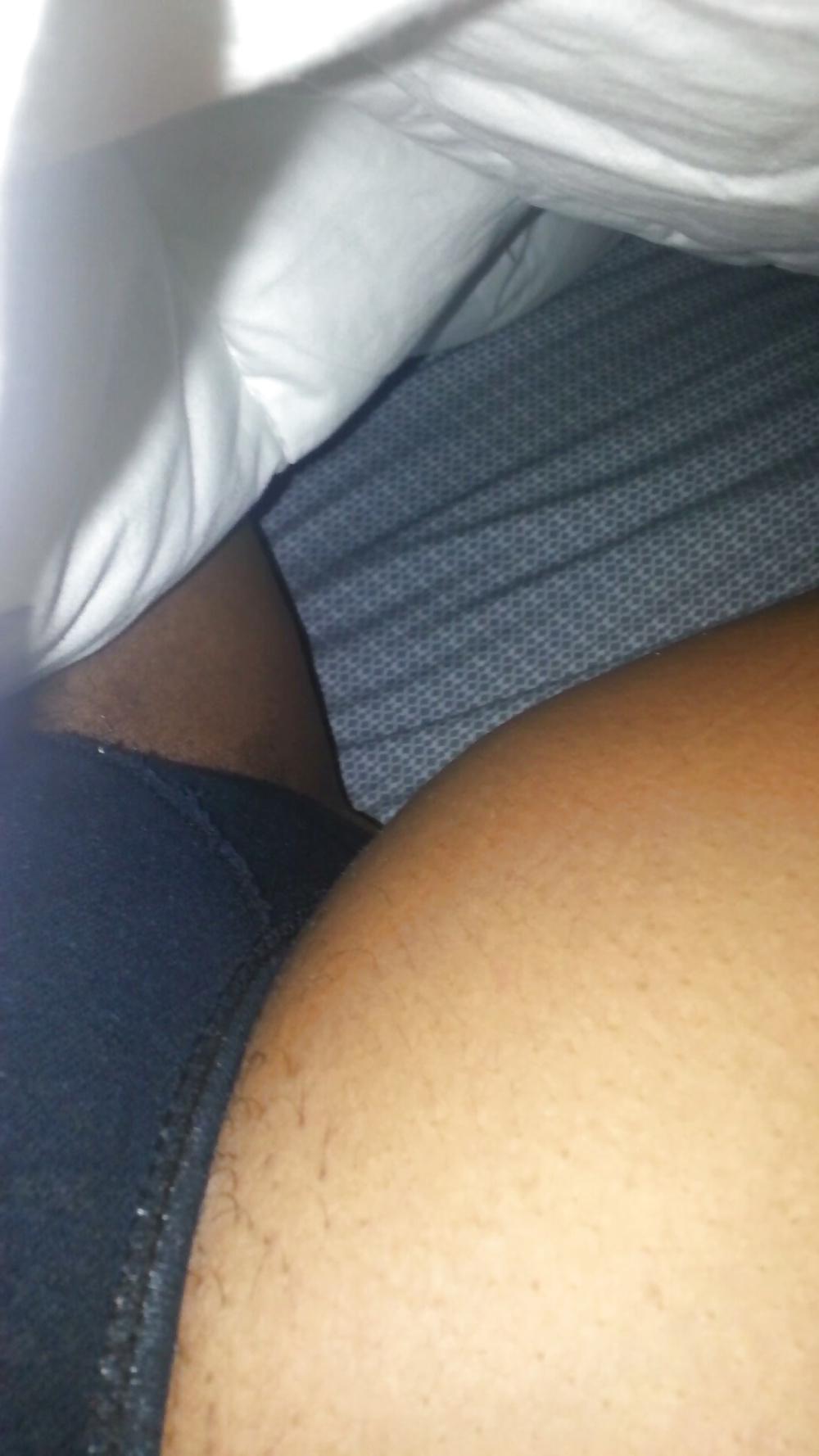 16P Wife's fat pussy exposed