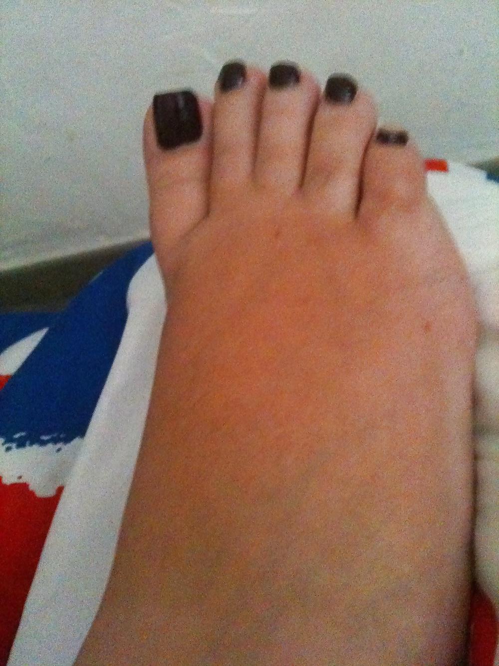 16P My Sexy Chubby Wife feets