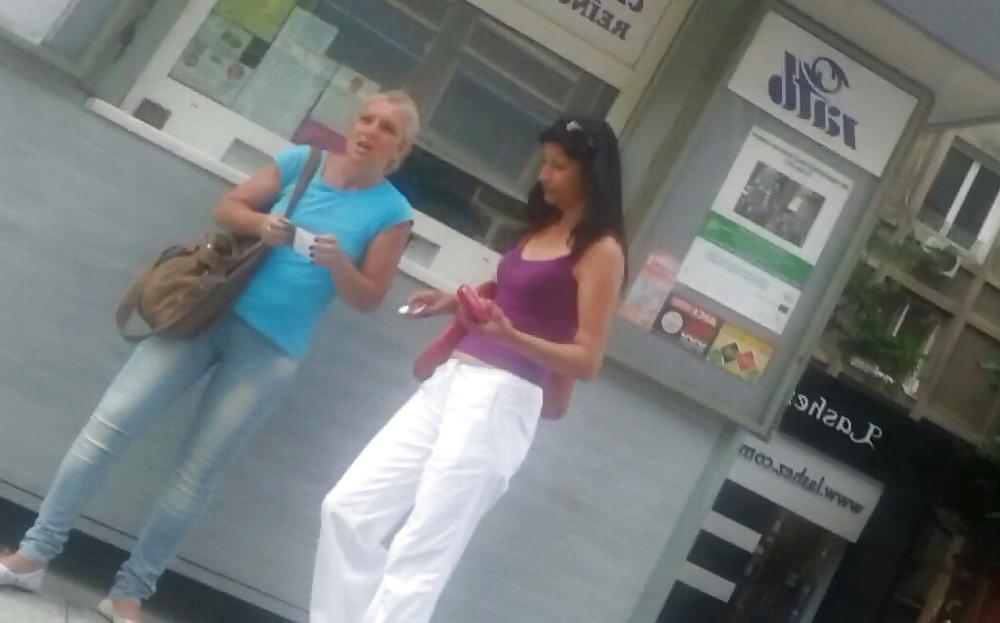 20P Spy old + young feet and face romanian