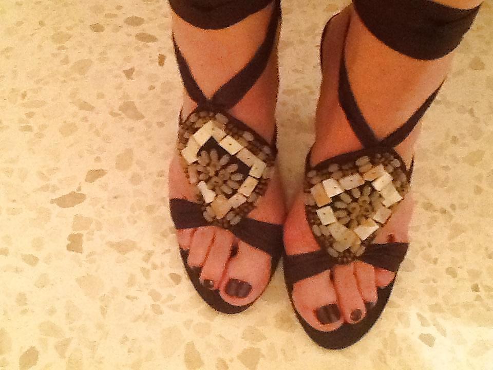 21P Miss S - Feet Show off day -
