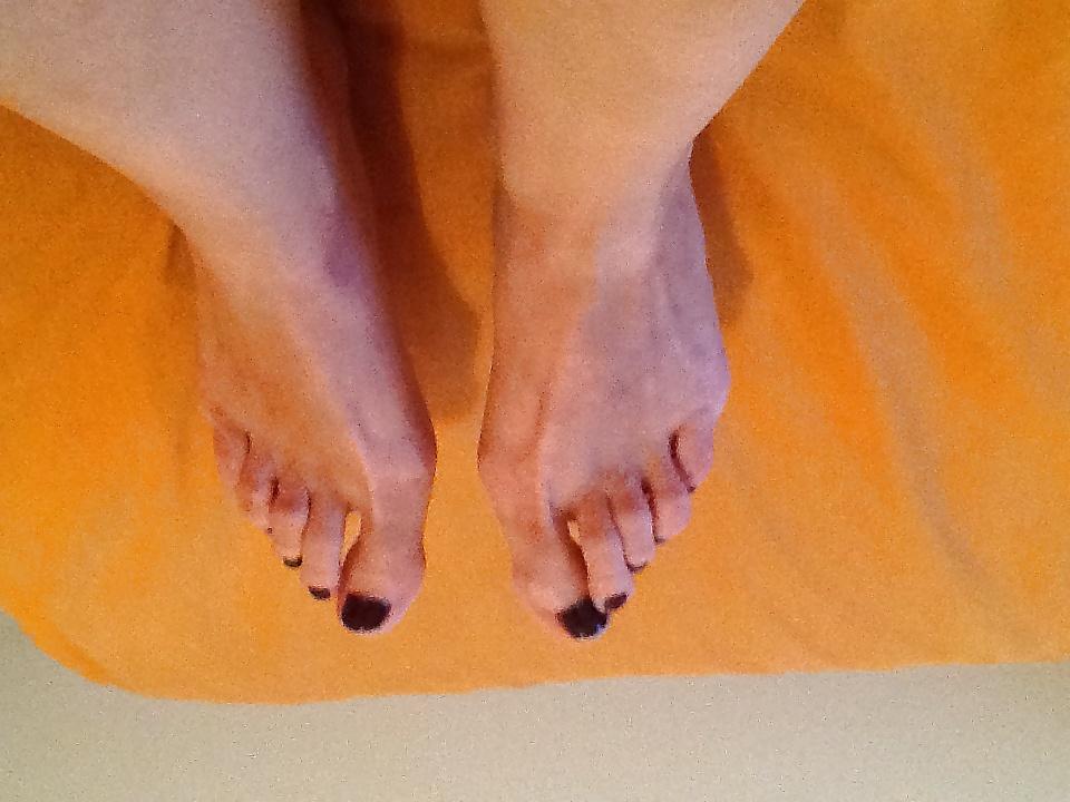 21P Miss S - Feet Show off day -