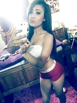 8P Perfect latina