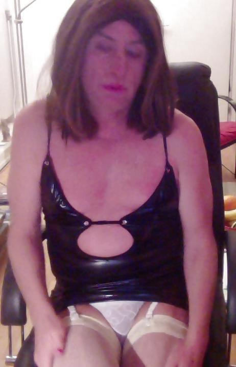 25P Lucys's Shiny  black dress 