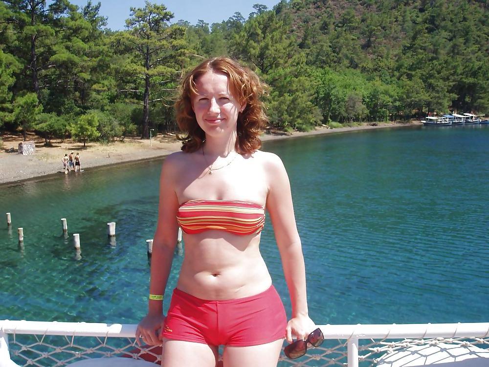 20P Camel toes-1