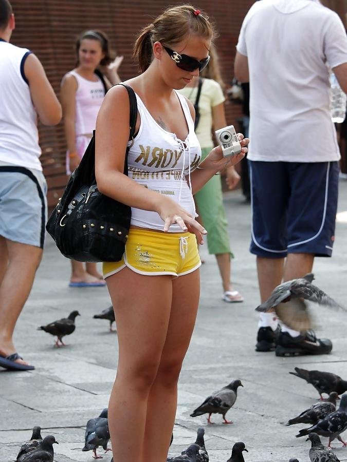 25P Who Likes Short Shorts? We Like Short Shorts! - Vol. 2