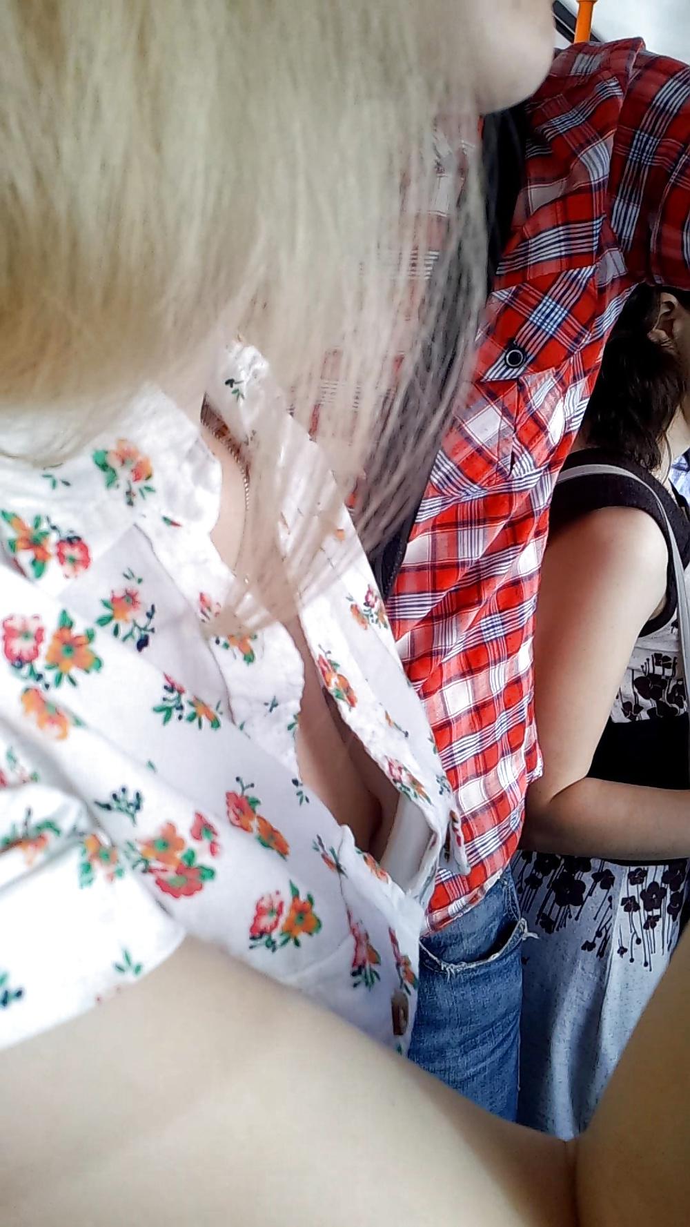 25P Downblouse
