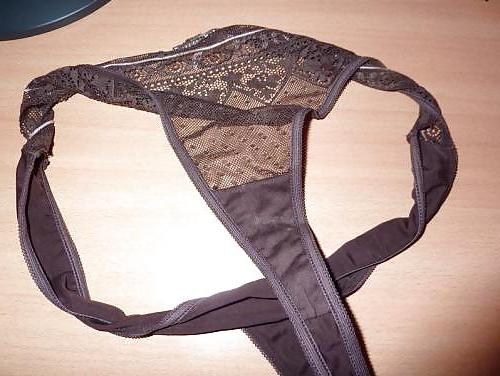 11P Thong, more thong