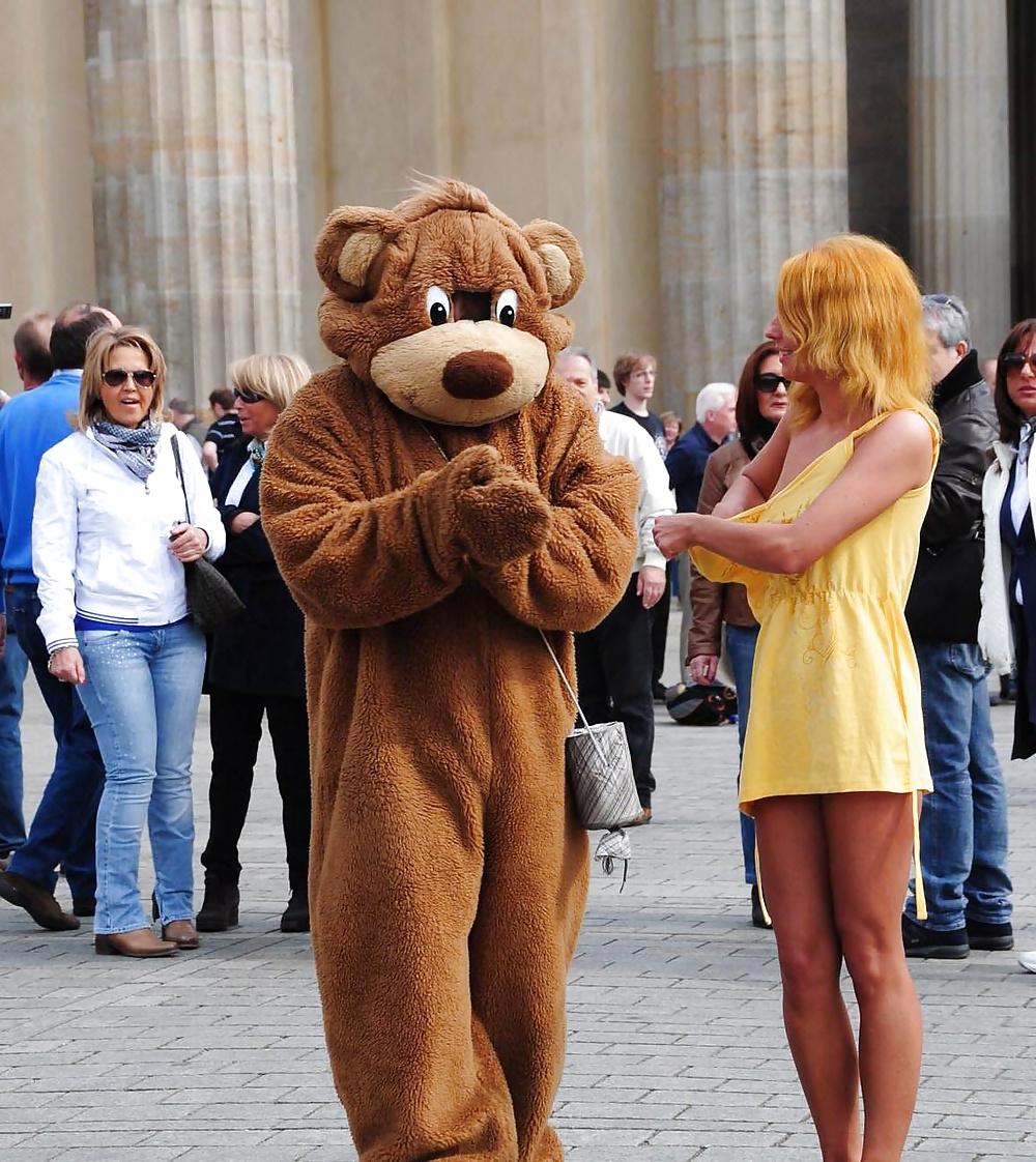 4P Petra aus Berlin  Fuer Honorar fotografiert