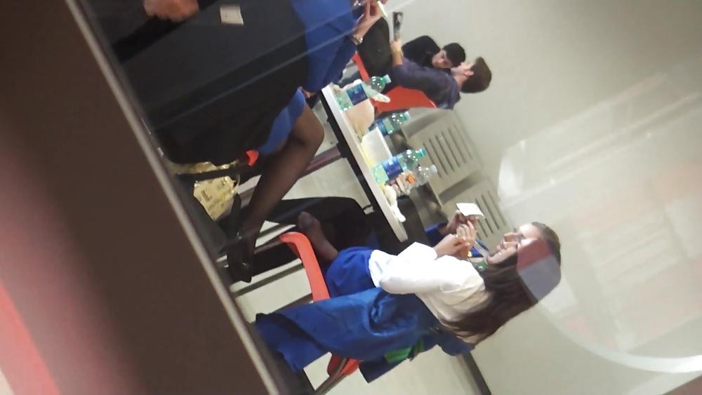 4P Candid nylon feet at airport 