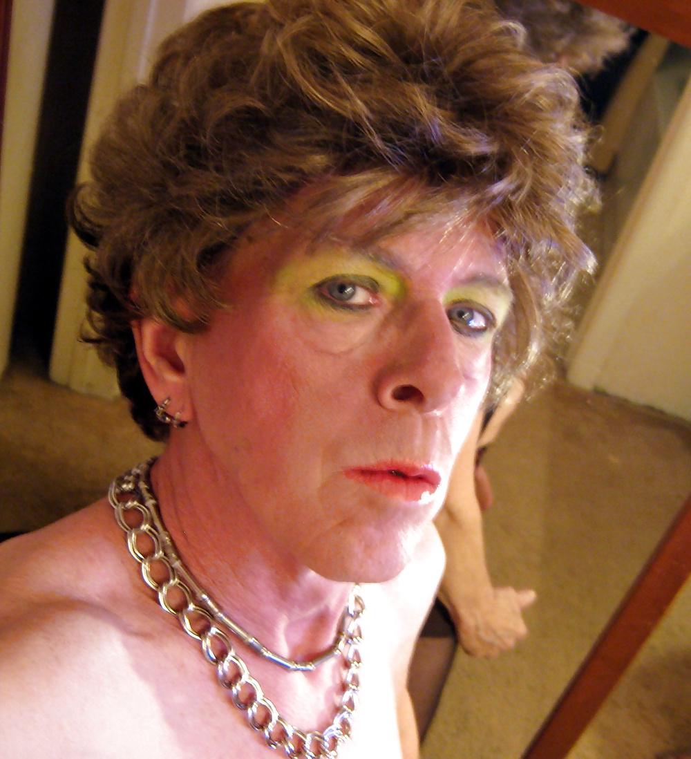25P JOANNE SLAM - NASTY COUGAR TRANNY SLUT