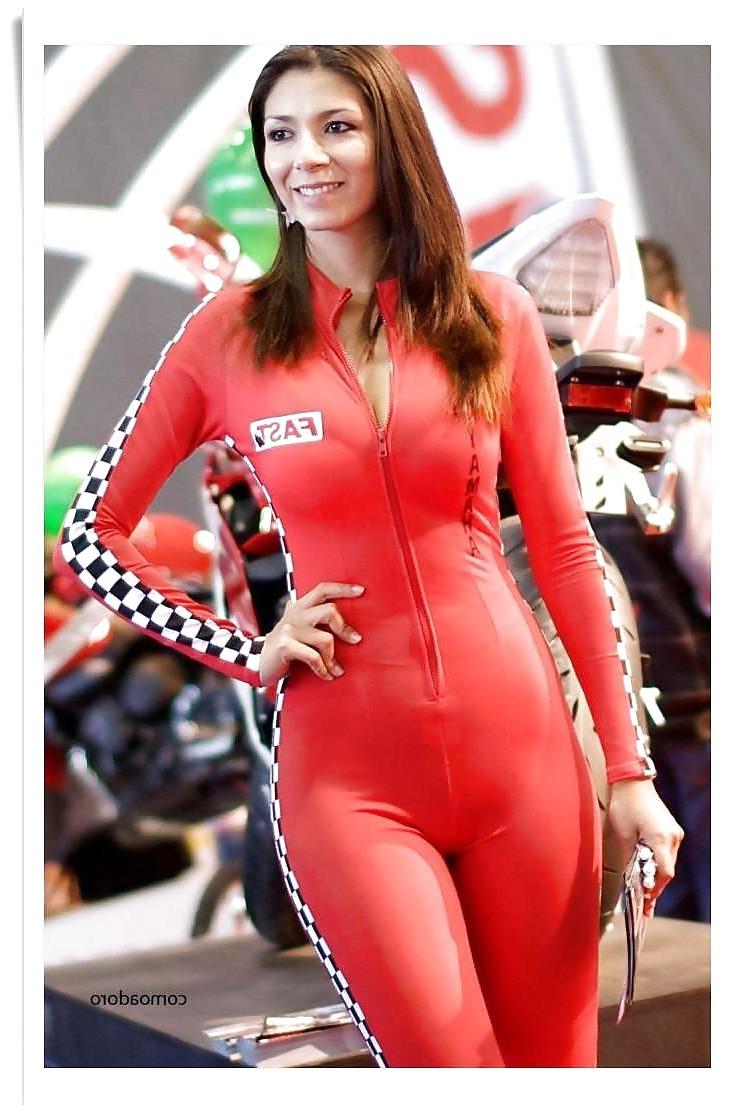 25P Camel Toes 3