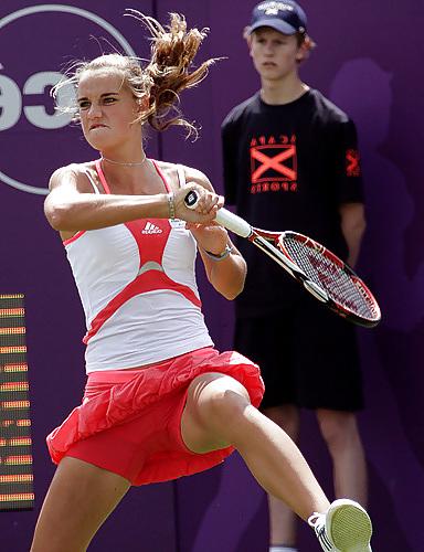 25P Athletic And Camel Toe Erotica 7 By twistedworlds