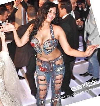 25P Shams belly dancer last hot pictures 2014
