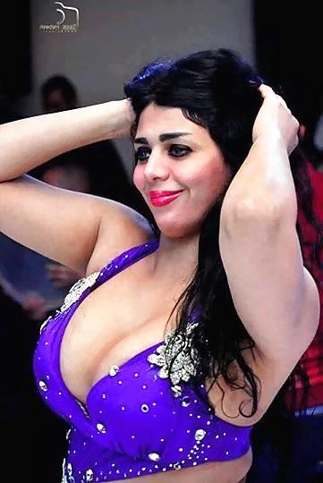 25P Shams belly dancer last hot pictures 2014
