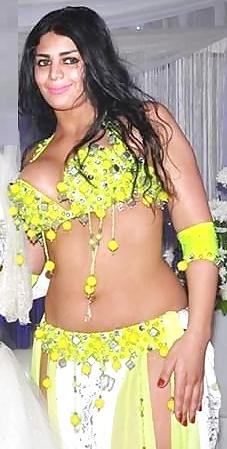 25P Shams belly dancer last hot pictures 2014