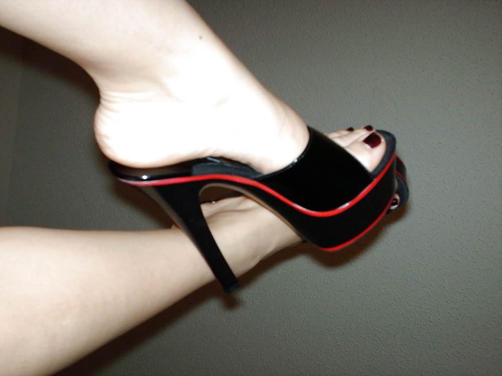 25P HighHeeled Hooker That Comes To My Business