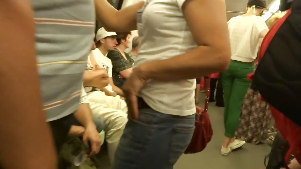 23P Spy subway old + young boobs romanian