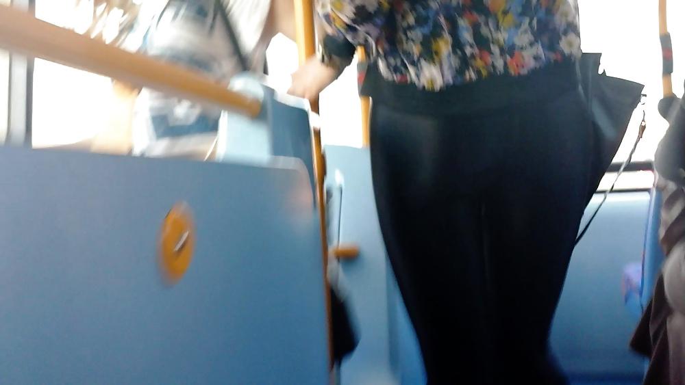 25P Teen Ass In Spandex Leggings 2