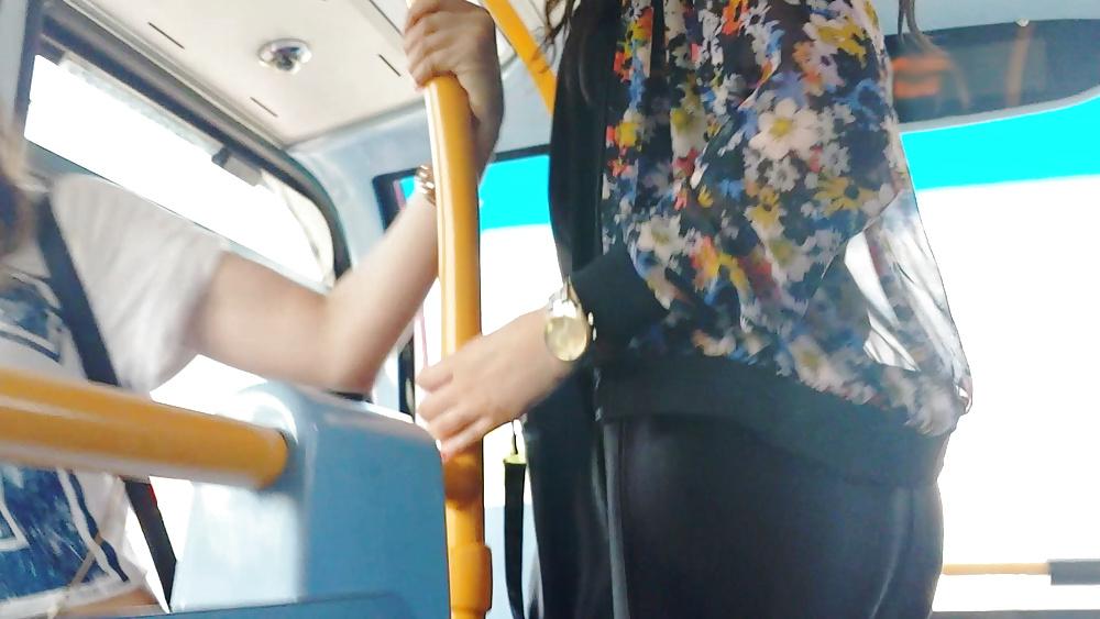 25P Teen Ass In Spandex Leggings 2
