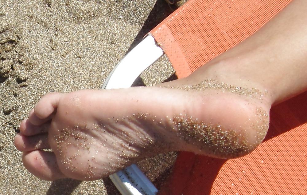 25P Beach candids 7