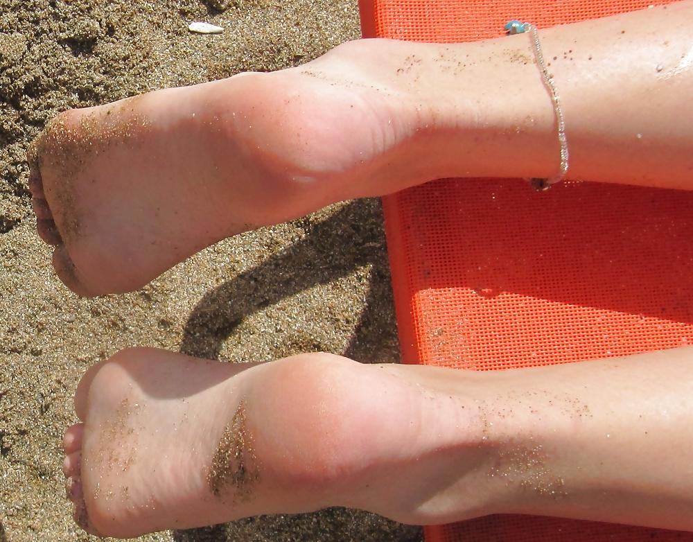 25P Beach candids 7