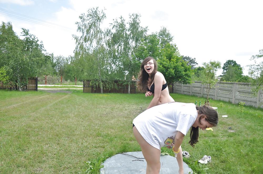 25P Bikini wet game