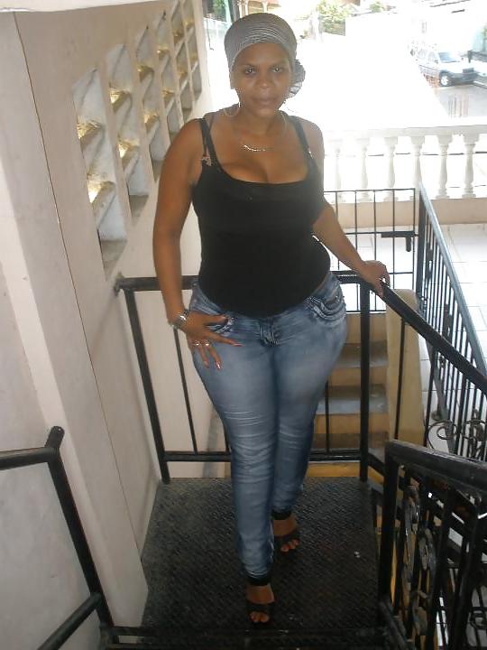 25P My dominican gf maribel reyes