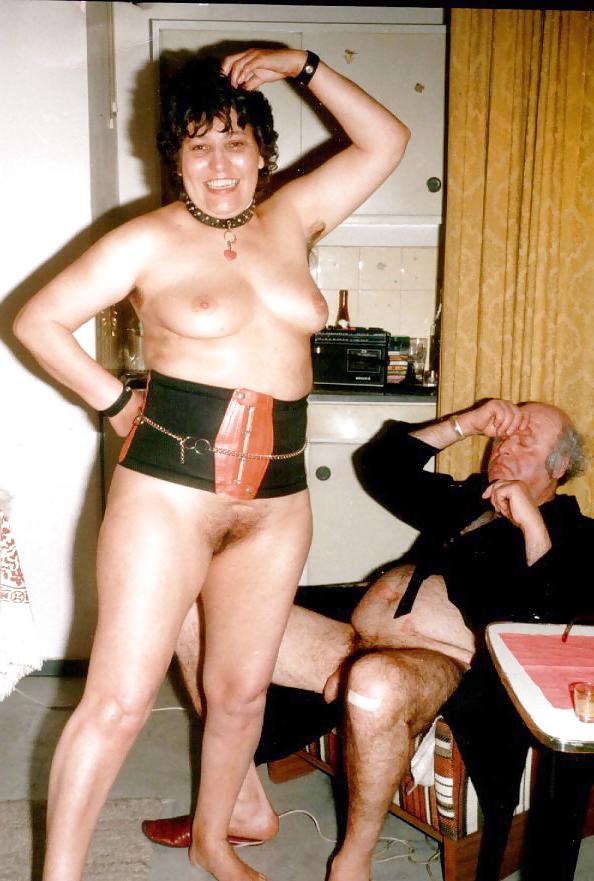 15P Naked couple 13.