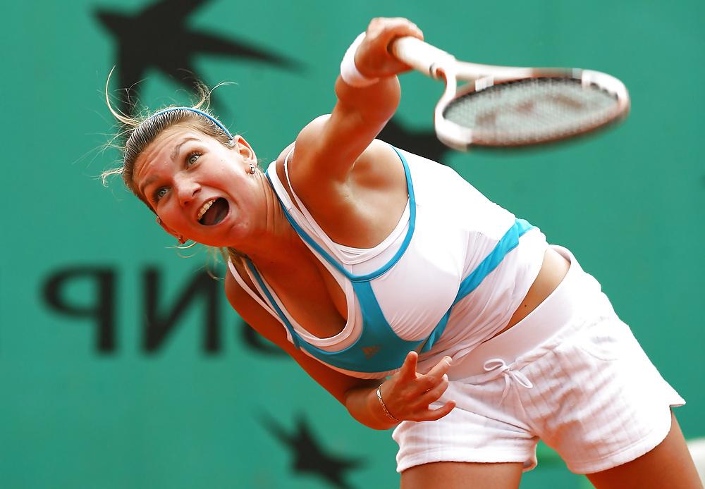 13P Sports and Athletic Women 9