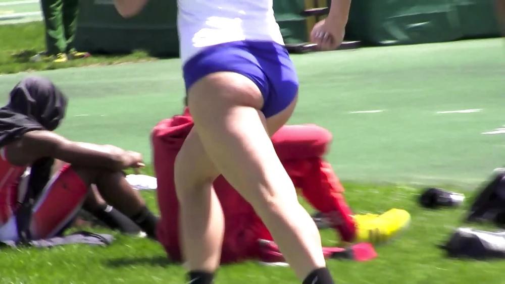 13P Sports and Athletic Women 9