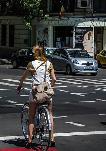 17P Spy bike old + young romanian