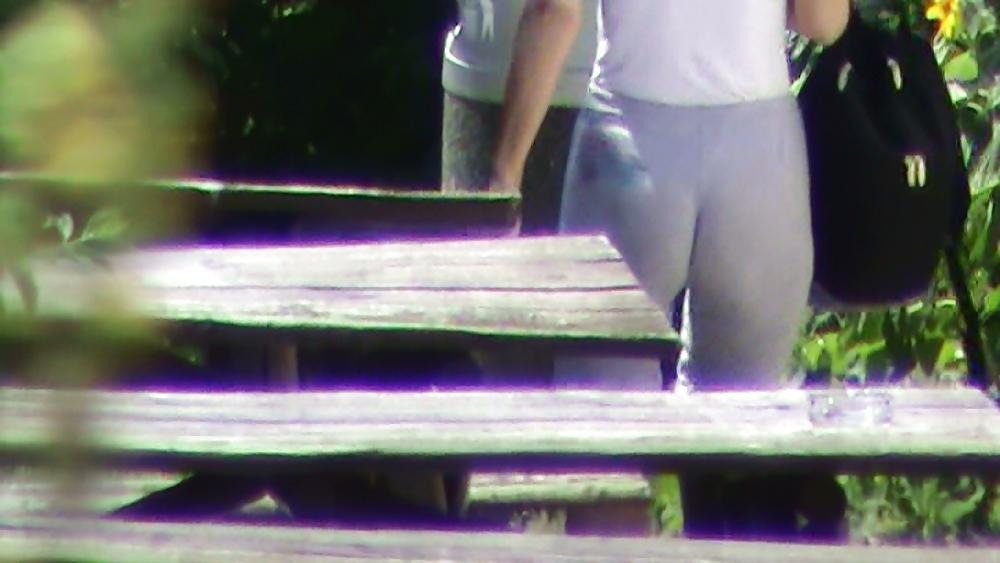 20P Camel toe and asses