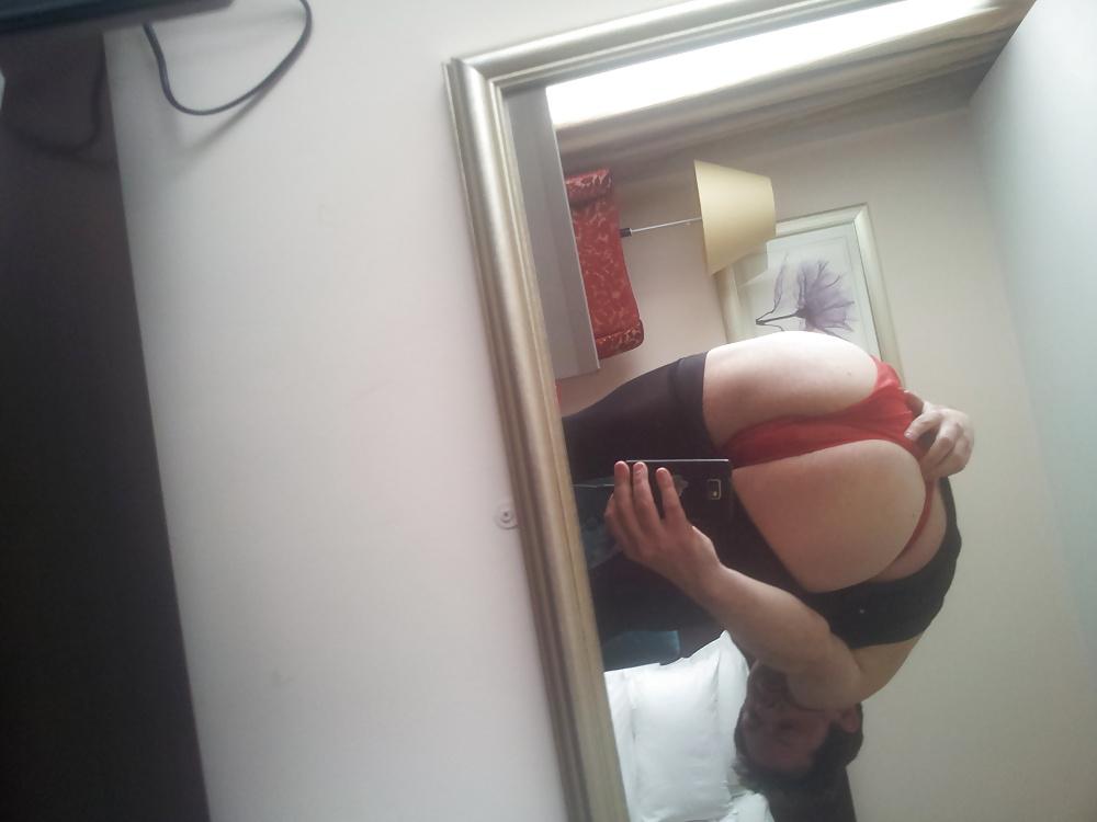 24P Hotel playing with my panties