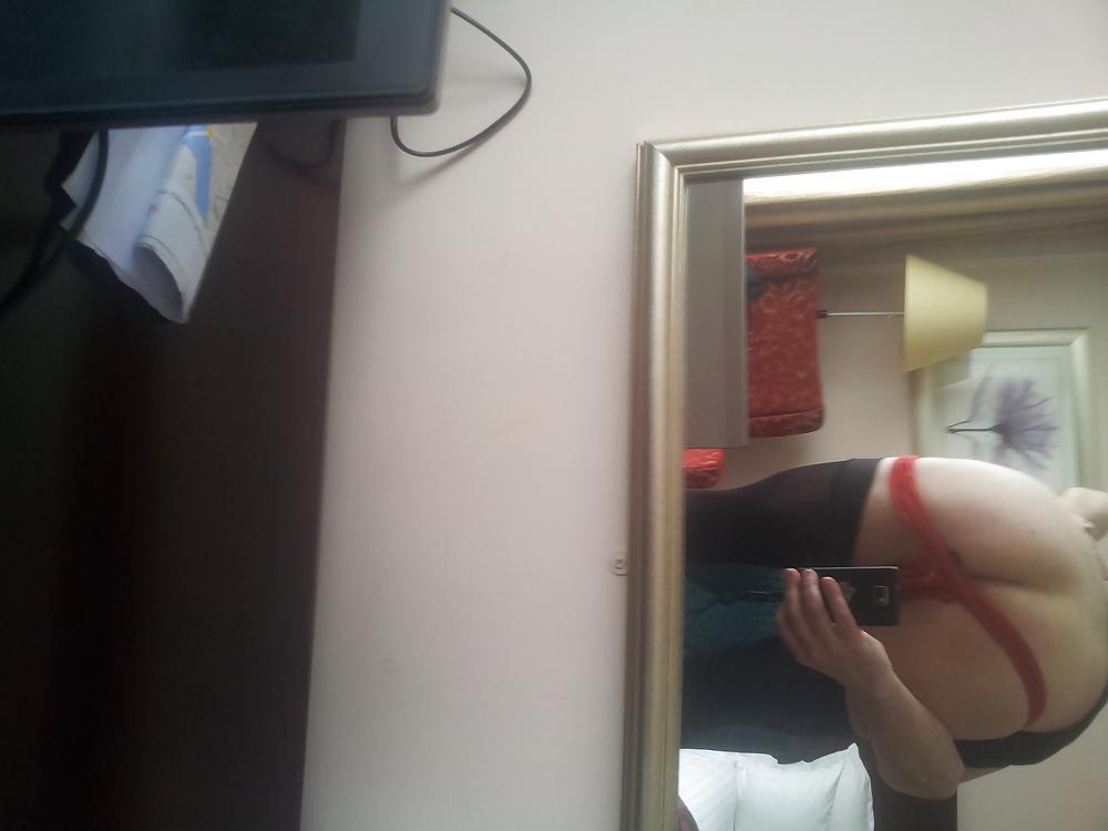 24P Hotel playing with my panties