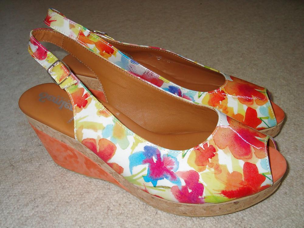 23P Shoe fetish 1
