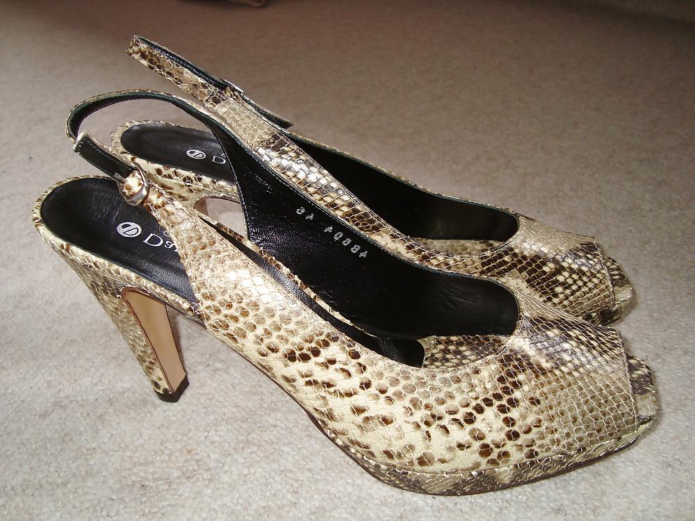 23P Shoe fetish 1