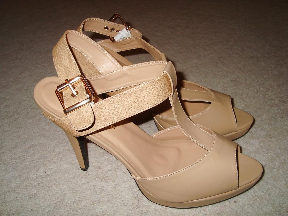 23P Shoe fetish 1