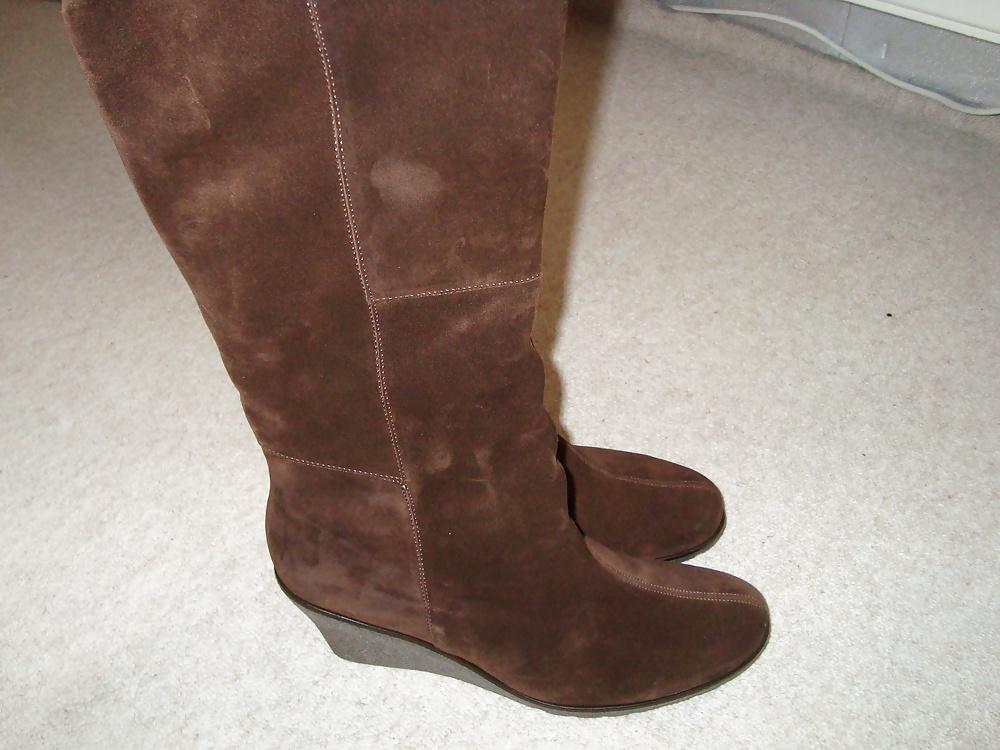 23P Shoe fetish 1