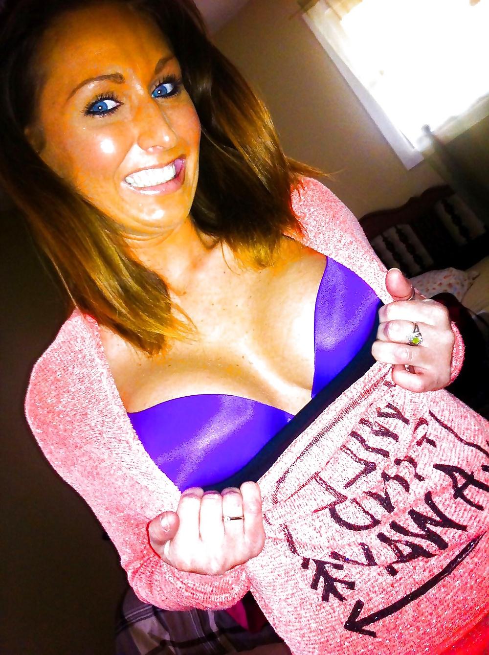 25P The most famous girls on the net 25