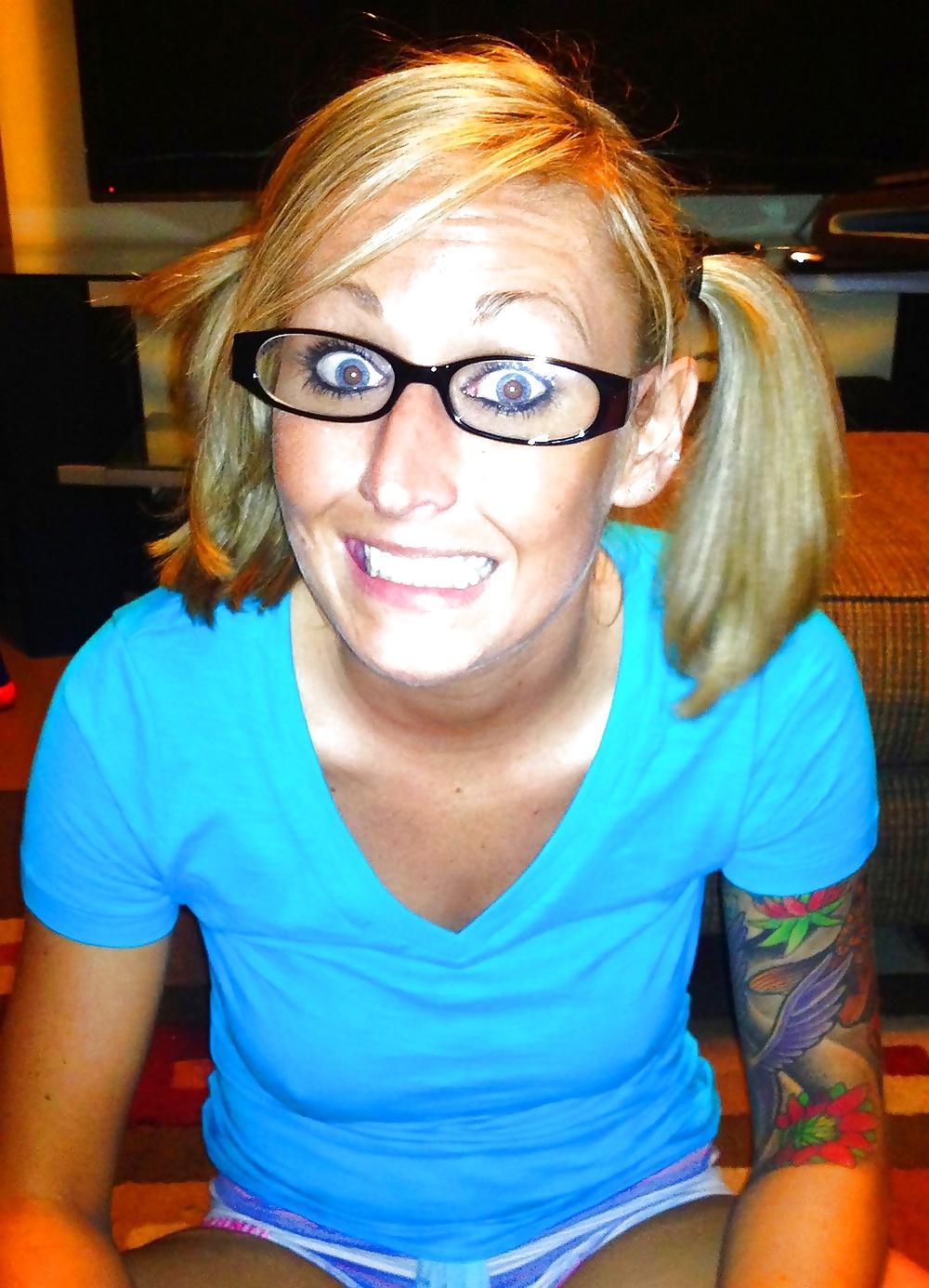 25P The most famous girls on the net 25