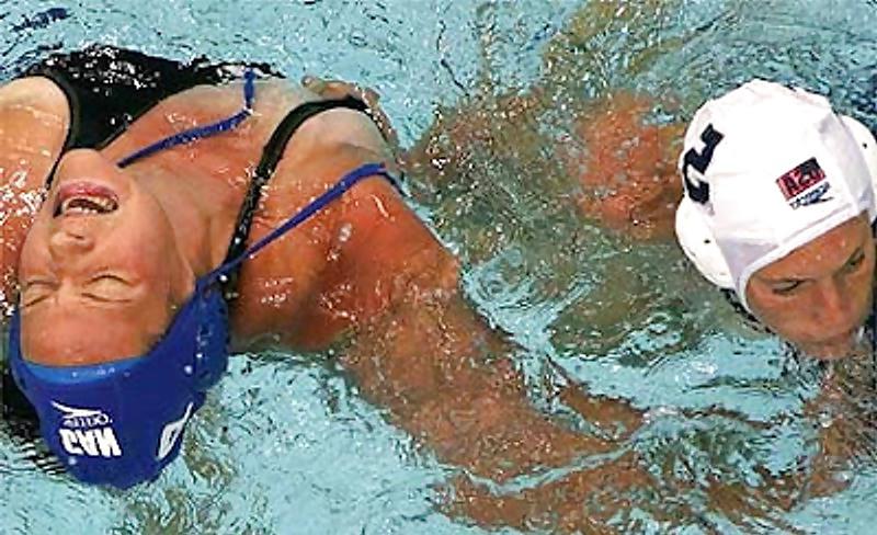 25P Nipslip At Waterpolo Olympics by Voyeur TROC