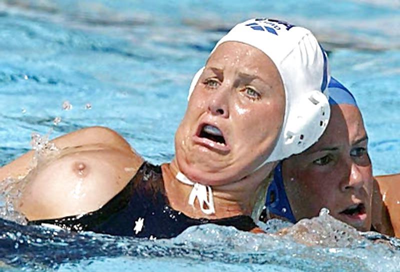 25P Nipslip At Waterpolo Olympics by Voyeur TROC