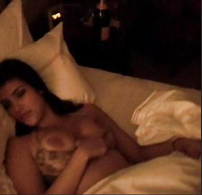 24P Hot Fuck Pics of a perfect Slut