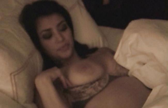 24P Hot Fuck Pics of a perfect Slut